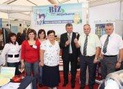 Župan s članovima poduzetničke obitelji Bošnjak iz Buka