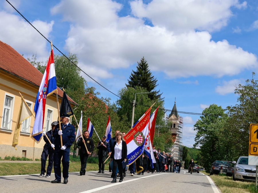 U Ruševu održana komemoracija za žrtve komunističkih zločina