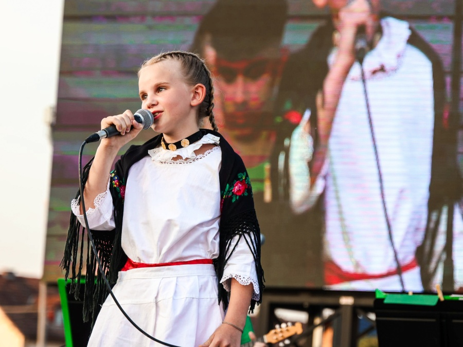 Započeo jubilarni 30. dječji tamburaški festival Cvjetići glazbe