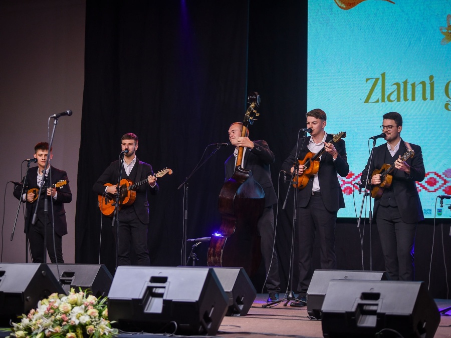 Tamburaški sastav Astal pobjednik jubilarnog 50. Zlatnog glasa Zlatne doline