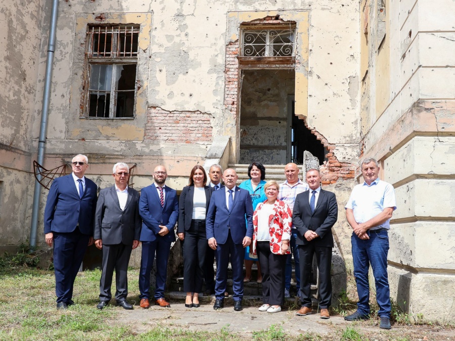 Potpisan ugovor vrijedan 14,3 milijuna eura za uspostavu Braniteljskog centra u Pakracu