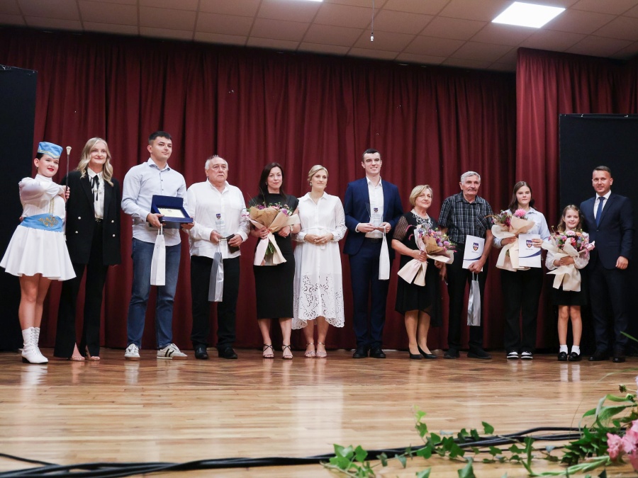 Na svečanoj sjednici povodom Dana grada Kutjeva dodijeljena priznanja zaslužnim pojedincima i kolektivima