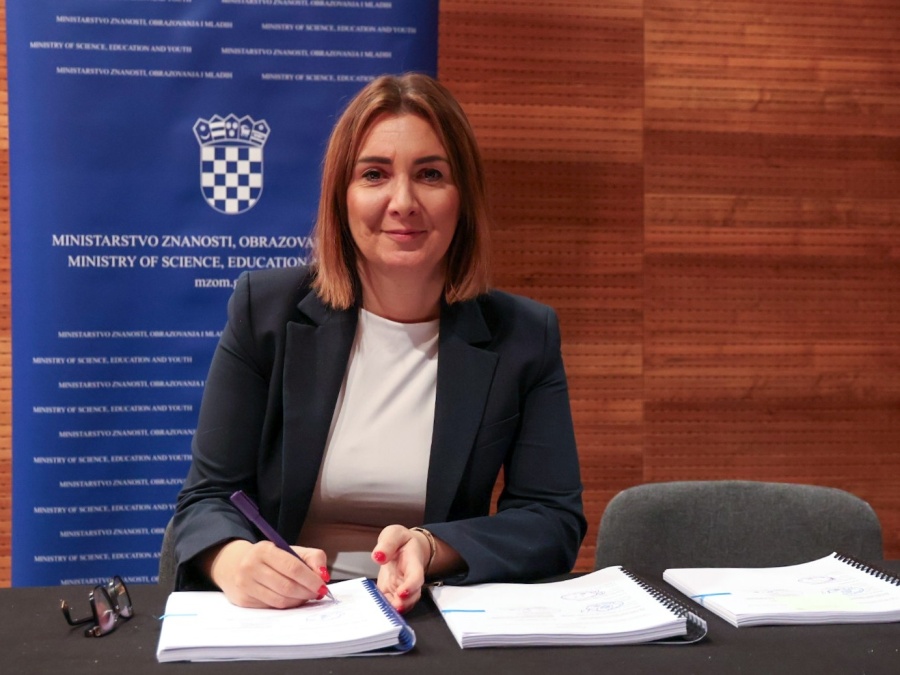 Županiji odobrena sredstva za tri projekta koja obuhvaćaju novu dvoranu, učionice, igrališta i kuhinju 