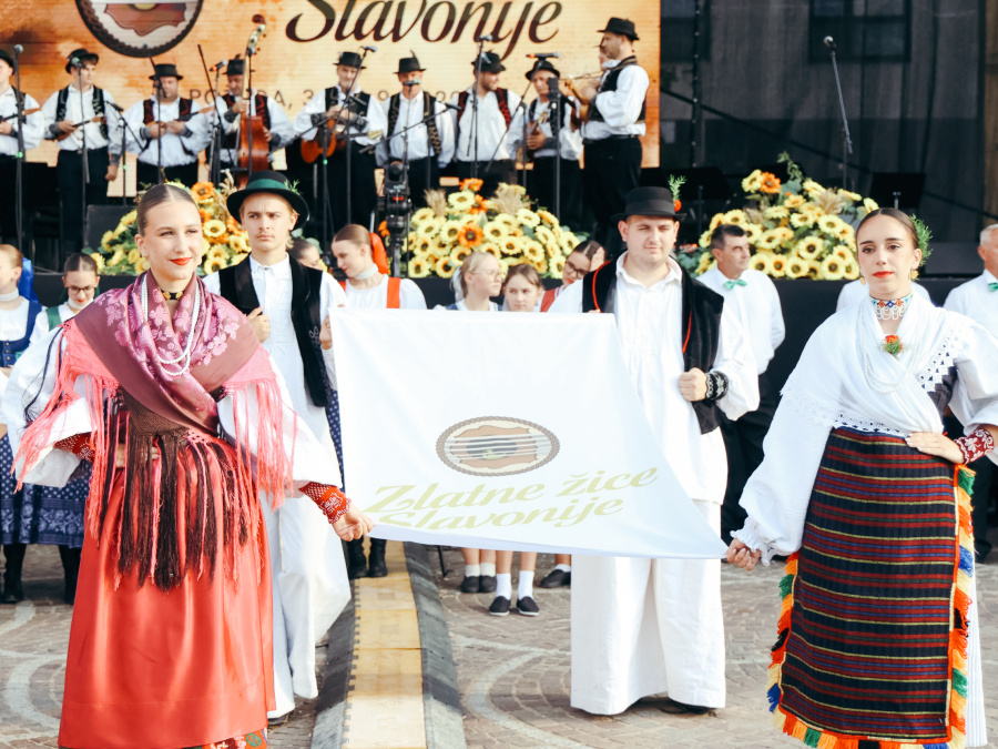 Požega u znaku tambure: Održan 57. festival „Zlatne žice Slavonije“