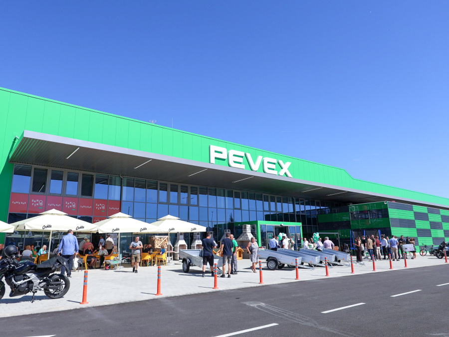 U Požegi otvoren novi PEVEX-ov prodajni centar
