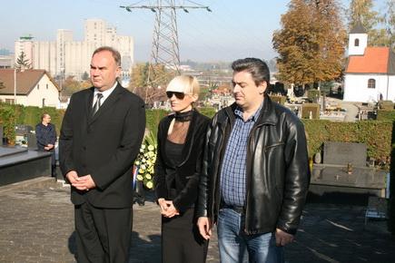 vijenci_groblje_02