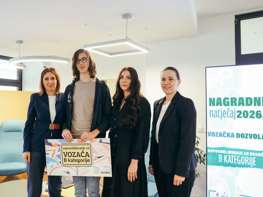 Najuspješniji srednjoškolac Šimun osvojio sufinanciranje vozačke dozvole B kategorije