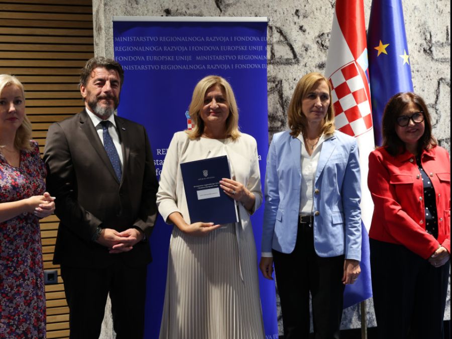 Domu za odrasle osobe Ljeskovica uručen ugovor vrijedan 2,83 milijuna eura za projekt „Živim svoj život, živim svoj san“