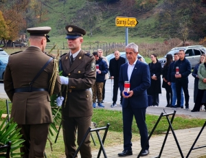 4XEbyl14397slika3