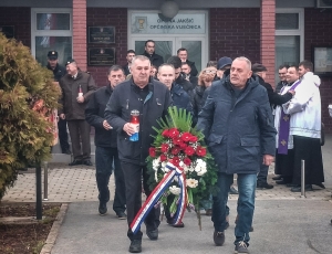 ce87791f-68f6-48ff-9329-51b6141f5556