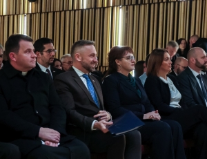 dangradapleternice0035