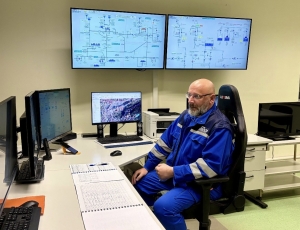 0DB0B254-6BB4-4051-8700-AF8530ACD556