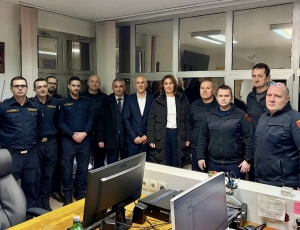 73D47B96-8BE9-4E3C-BC44-3B5B5A07876E