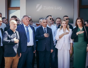 zlatnilug0011