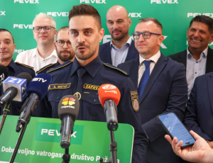 pevex012